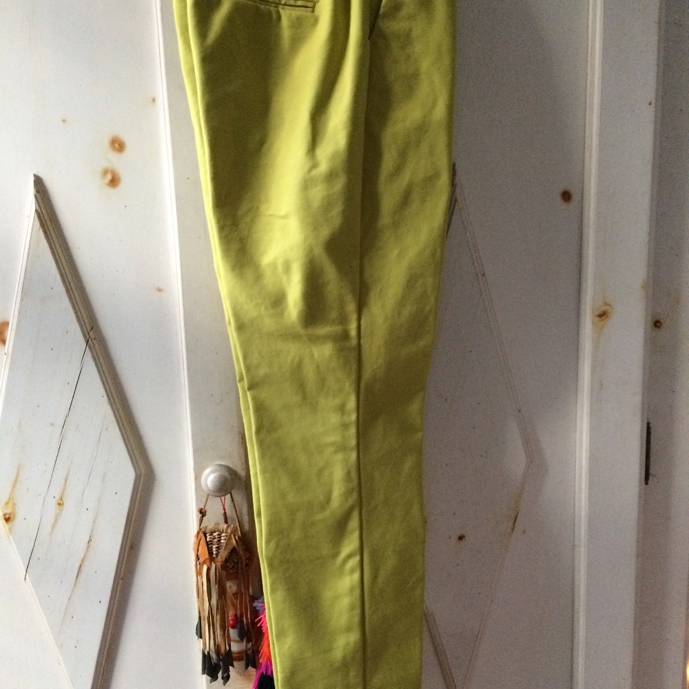 Boden Turn-Up Trousers, Size 4